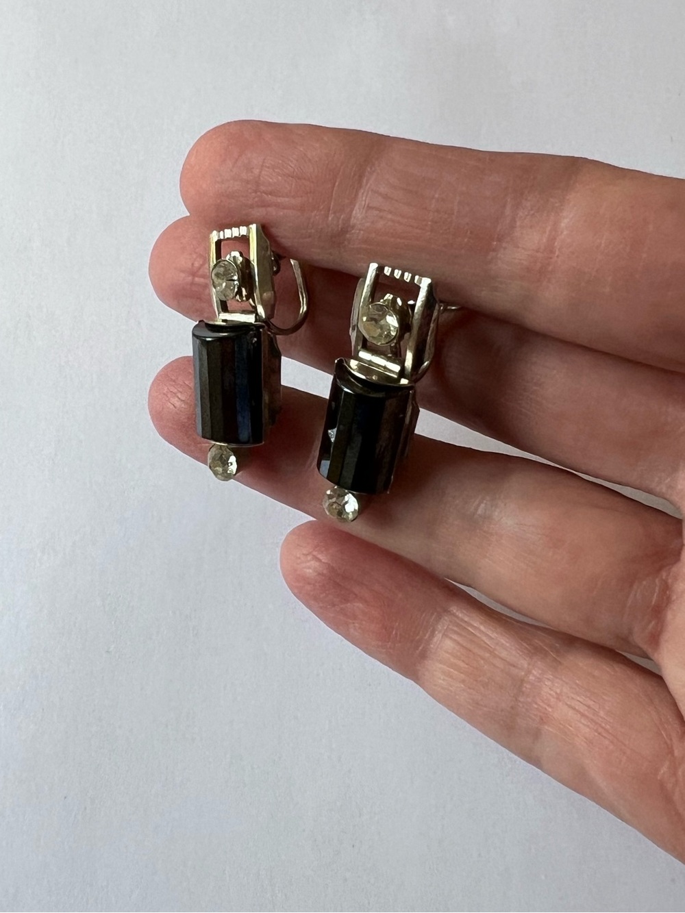 Vintage, silver earrings. Rectangular black stones, rhinestones. Screwback, clip